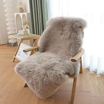 旭物産 ムートン ソファラグ 天然羊毛 アメリカ産 一枚皮 4匹分　¥20000 Amazon | ムートンラグ 天然ムートン100% ムートン